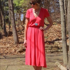 Wayf coral blouson dress!!